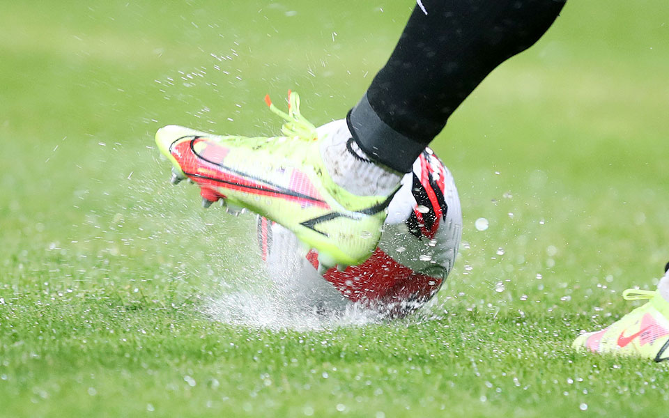 όταν-το-ταβάνι-χαμηλώνει-561682261