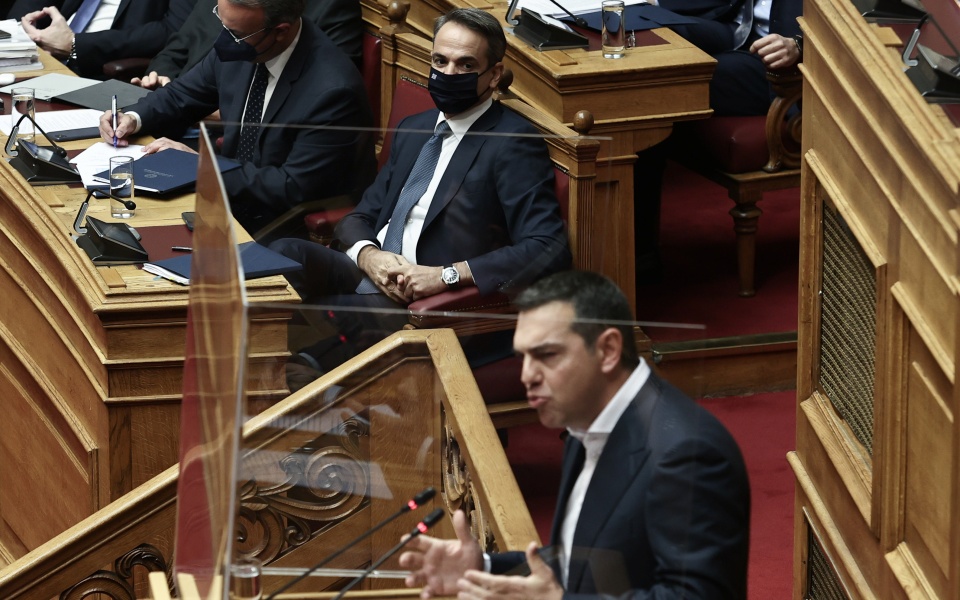 πρόταση-μομφής-αρχίζει-αύριο-η-συζήτη-561689974