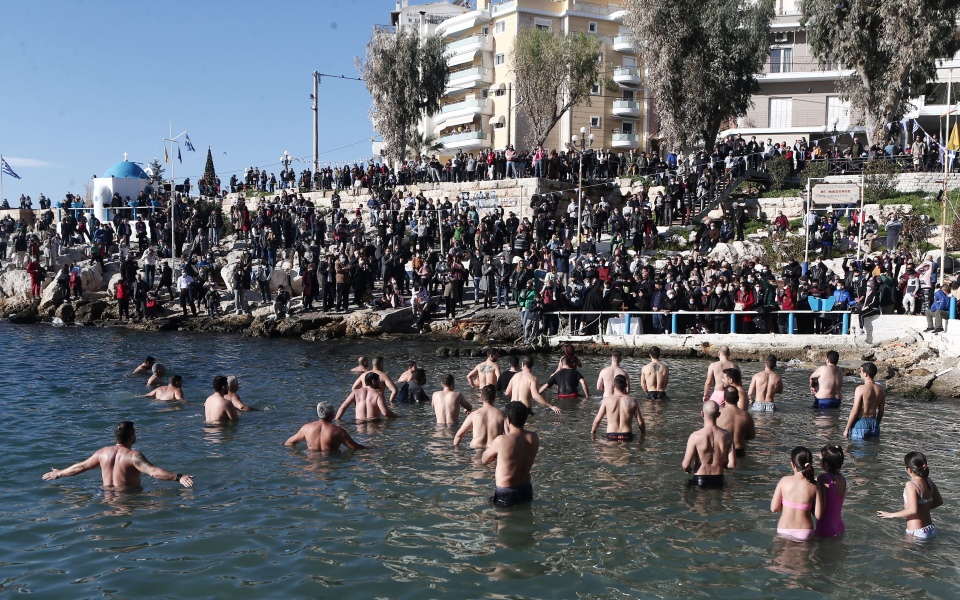 Με λαμπρότητα ο εορτασμός των Θεοφανίων σε όλη τη χώρα-2