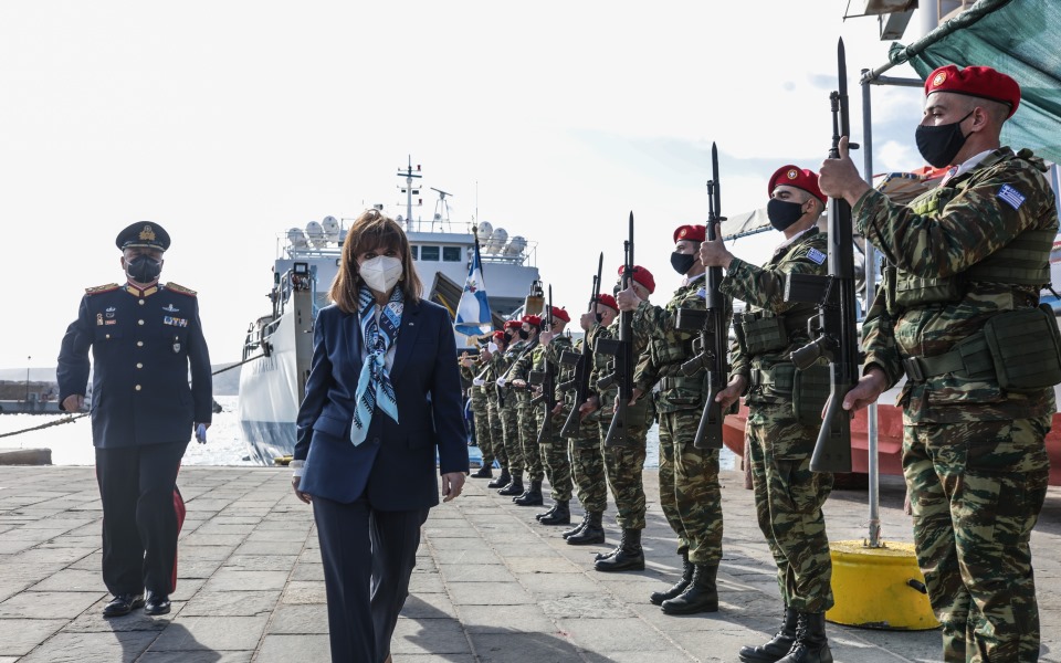 ευχές-σακελλαροπούλου-από-τη-γαύδο-πε-561658459