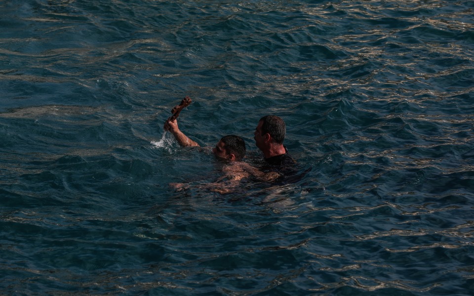 Κατερίνα Σακελλαροπούλου: Γεύμα με τους 48 ακρίτες της Γαύδου-1