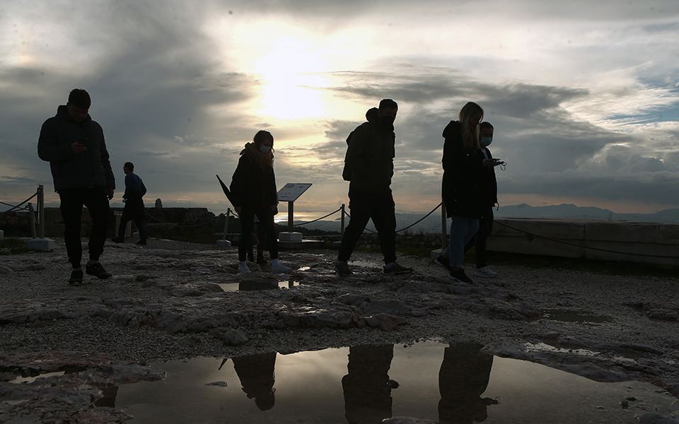 κορωνοϊός-παράταση-των-μέτρων-έως-23-ια-561666124