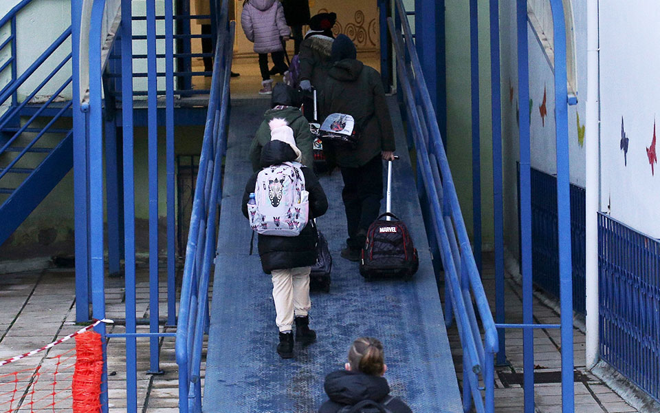 μόλις-δύο-σχολικά-τμήματα-σε-αναστολ-561671749