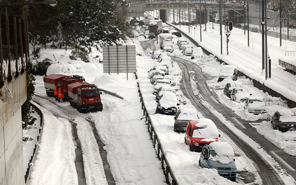 κακοκαιρία-καθυστερήσεις-ασυνεννοη-561687067