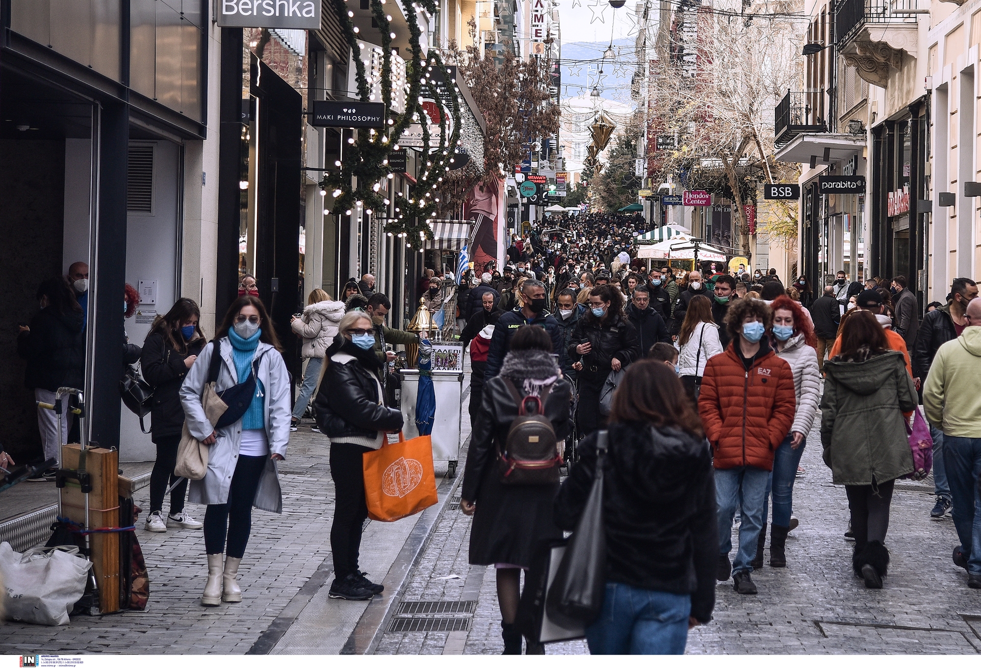 κλειστά-τα-καταστήματα-την-κυριακή-13-νο-561657991