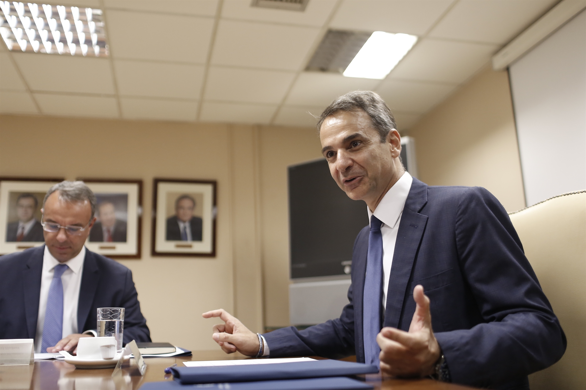 το-ταμείο-ανάκαμψης-η-ακρίβεια-και-οι-κ-561681325