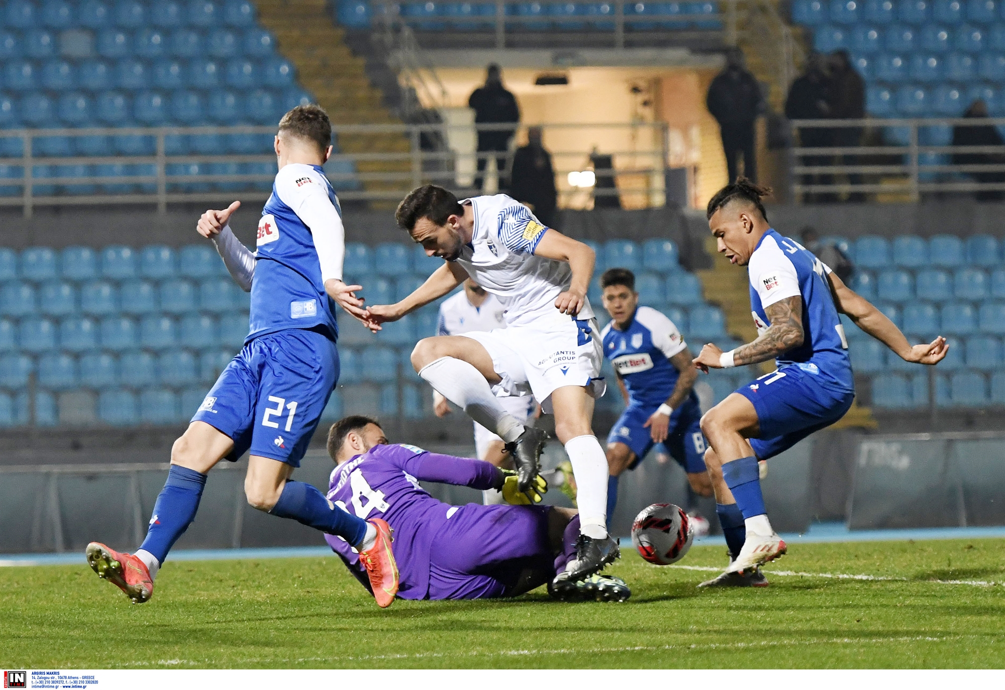 σούπερ-λιγκ-1-με-το-δεξί-πασ-και-αστέρας-561656518