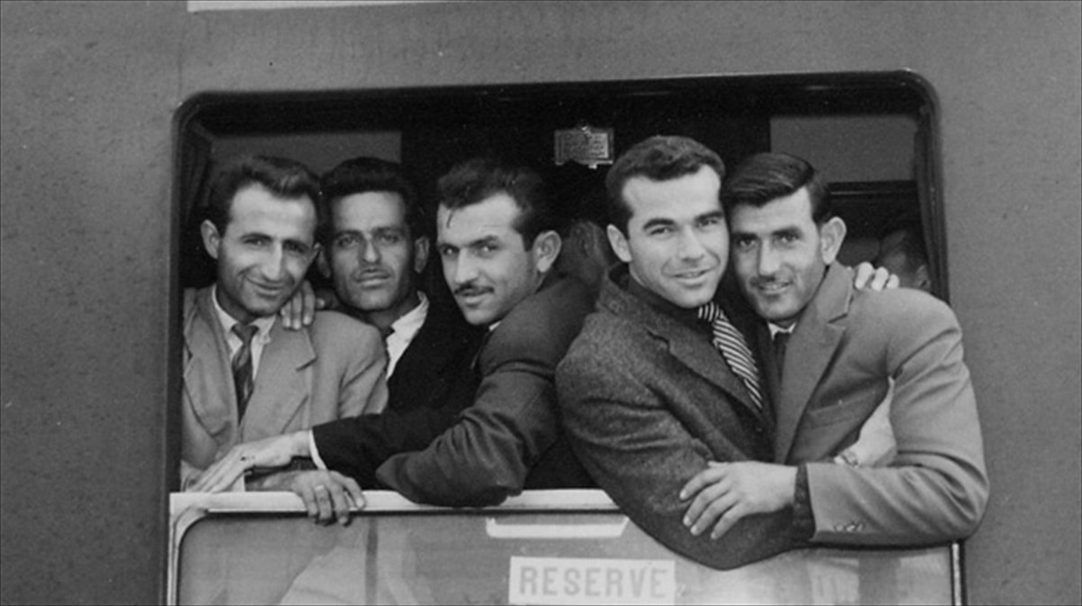 Ενα διαδικτυακό συνέδριο γενεαλογίας φέρνει κοντά Ελληνες από όλο τον κόσμο-2