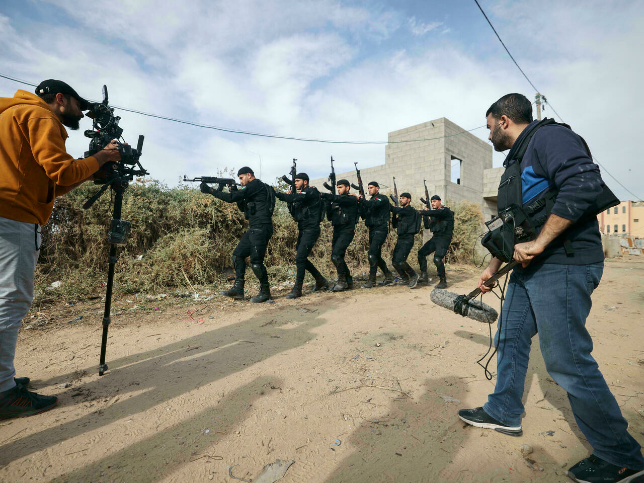 η-χαμάς-στο-στούντιο-η-ισλαμική-ένοπλη-561673816