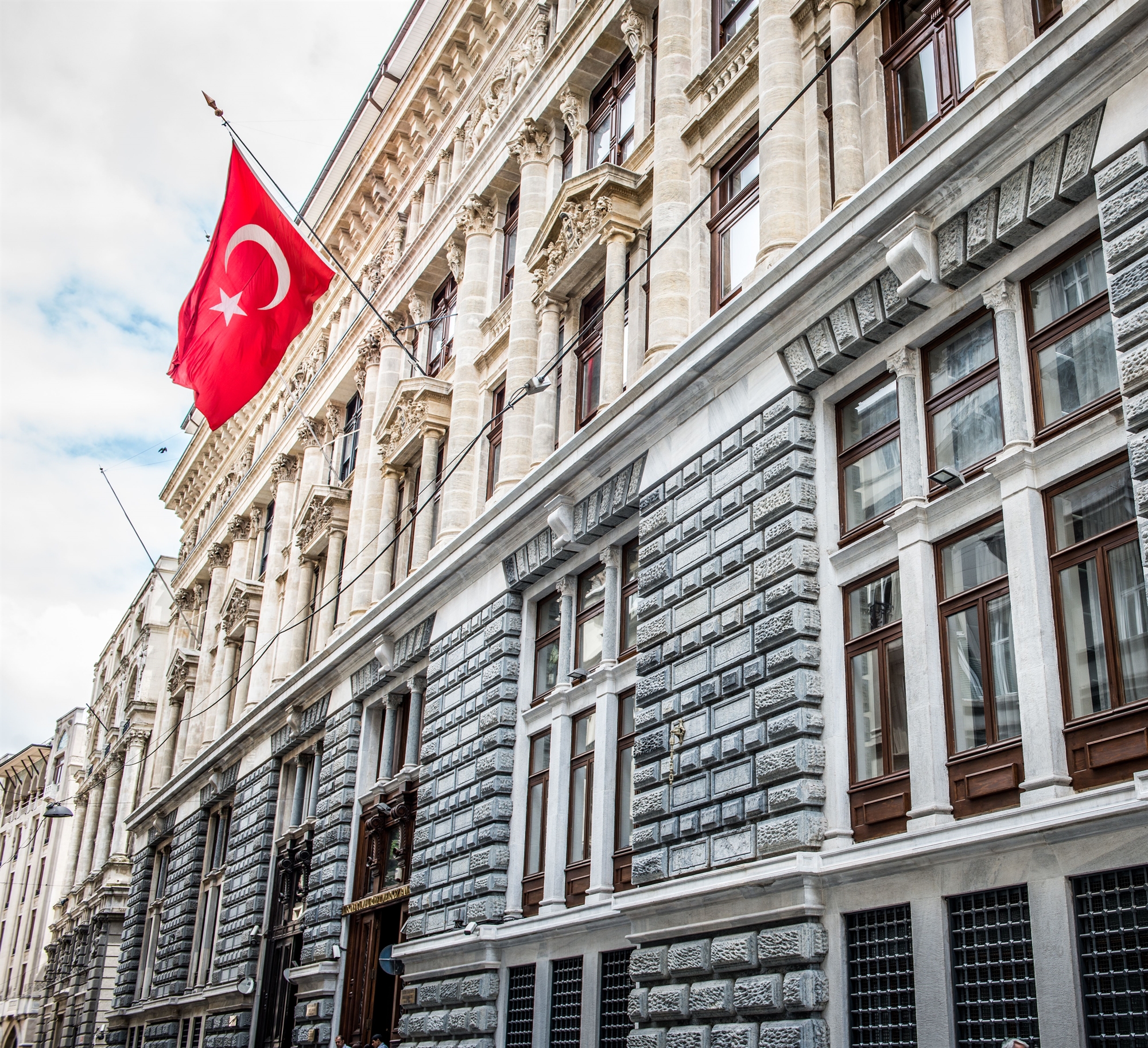 η-τράπεζα-της-τουρκίας-αγόρασε-ομόλογ-561658108