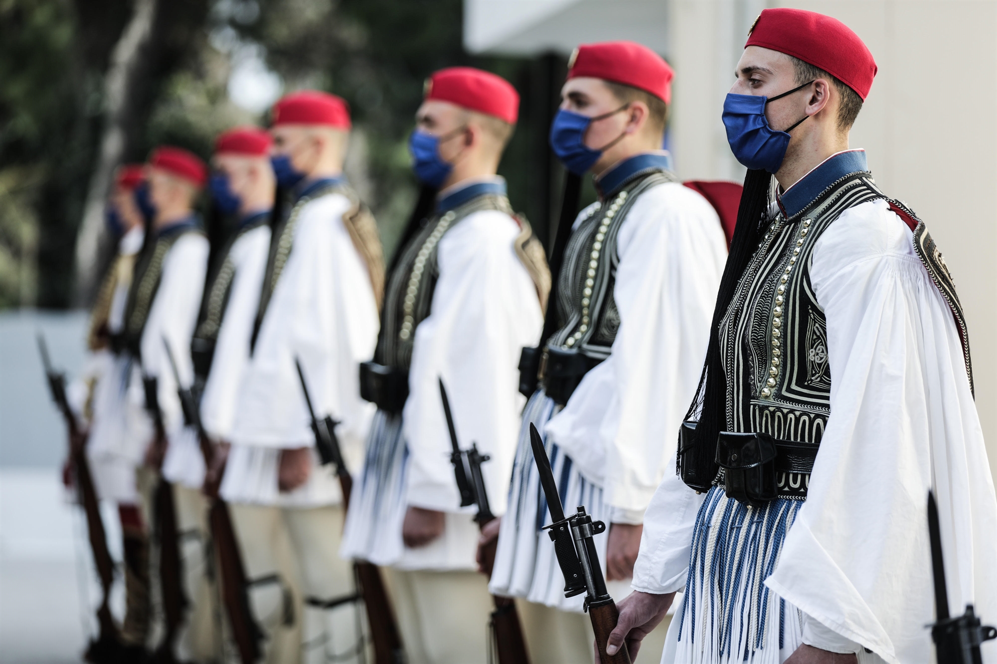 Πίτα Προεδρικής Φρουράς: το φλουρί έπεσε στους υπομονετικούς τσαρουχοποιούς-3