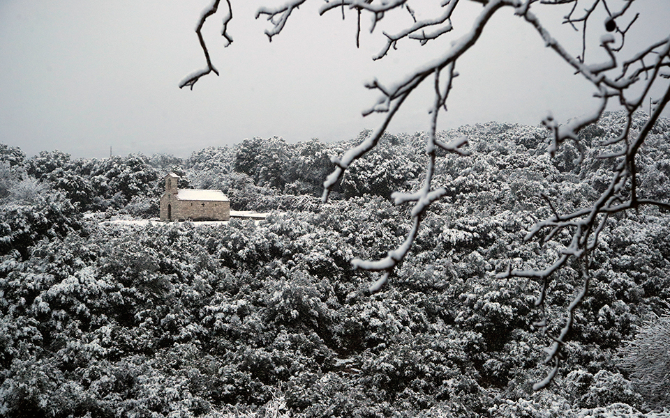 Κακοκαιρία «Ελπίς»: Επιδείνωση από το βράδυ, αύριο το σφοδρότερο κύμα – Χιόνια και στην Αθήνα-4