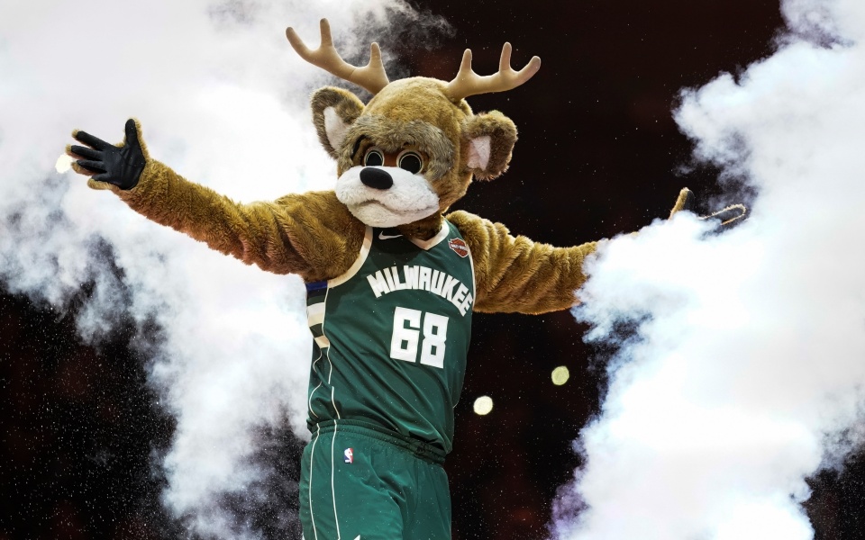 μπακς-ευχές-για-καλή-χρονιά-στα-ελληνι-561653200