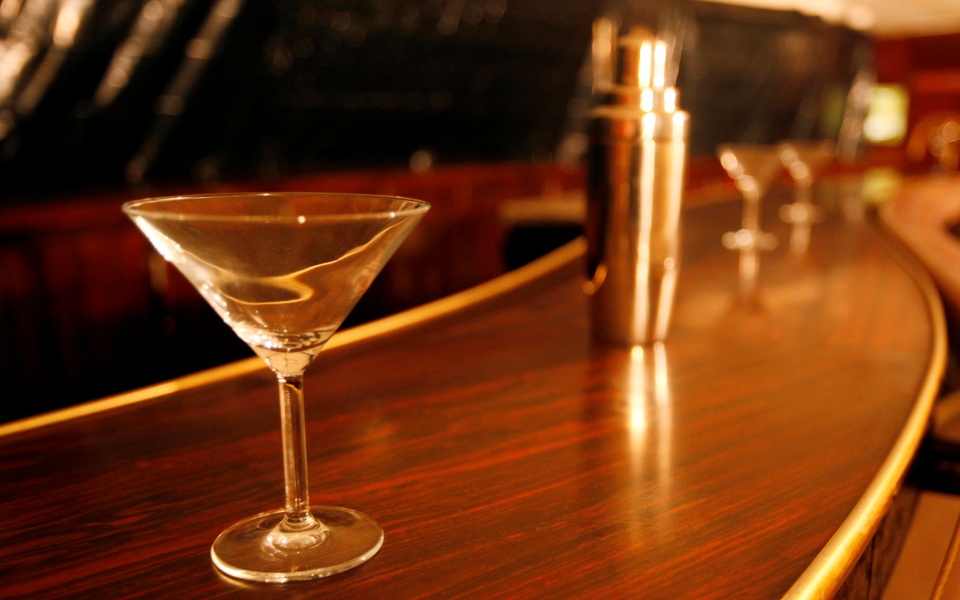 επιλέγοντας-πρόγραμμα-αποτοξίνωσης-561691903