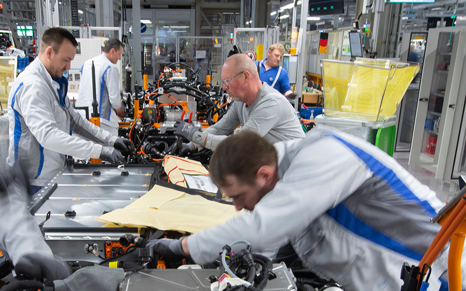 η-γερμανία-θα-εισαγάγει-400-000-εργαζομένου-561682297