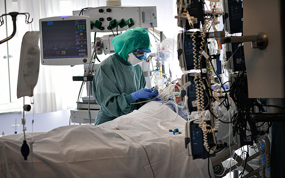 κορωνοϊός-24-246-νέα-κρούσματα-σήμερα-στην-561666157