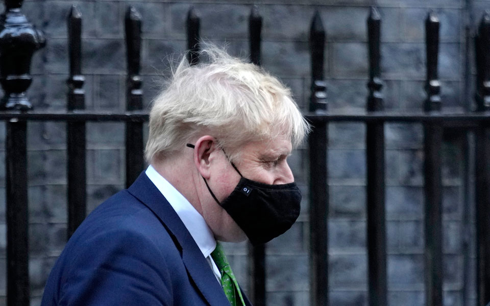 μπόρις-τζόνσον-δεν-παραιτείται-ο-βρετ-561676528