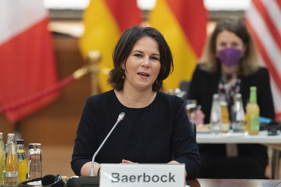 υπεξ-γερμανίας-ο-nord-stream-2-στο-στόχαστρο-κυρώ-561689494