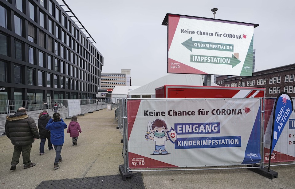 γερμανία-το-κύμα-της-μετάλλαξης-όμικρ-561691759