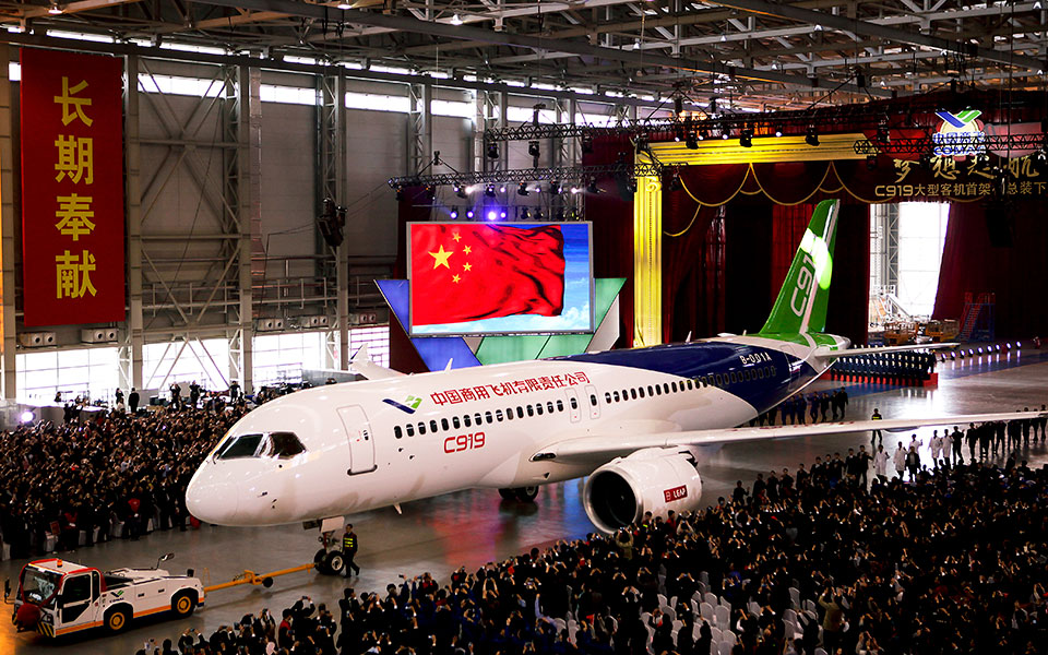 ρώσοι-και-κινέζοι-απειλούν-την-airbus-και-τη-561682291