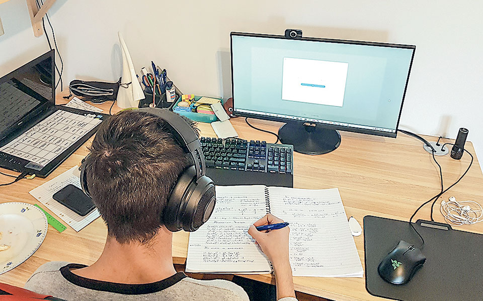 έκλεισαν-τα-ζητήματα-για-τηλεκπαίδ-561674356