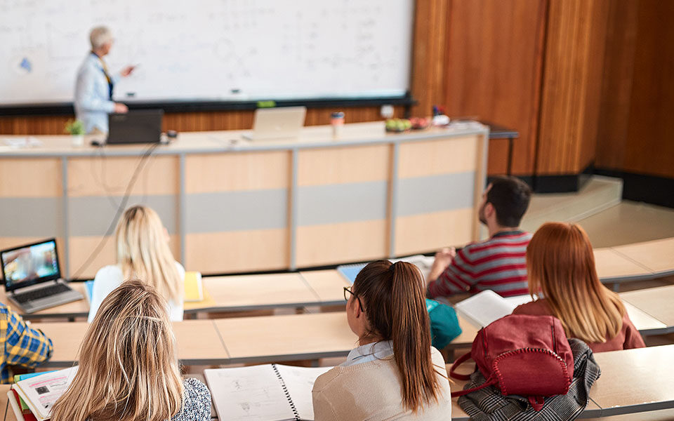 συρίγος-δεύτερη-εξεταστική-για-φοιτη-561658807