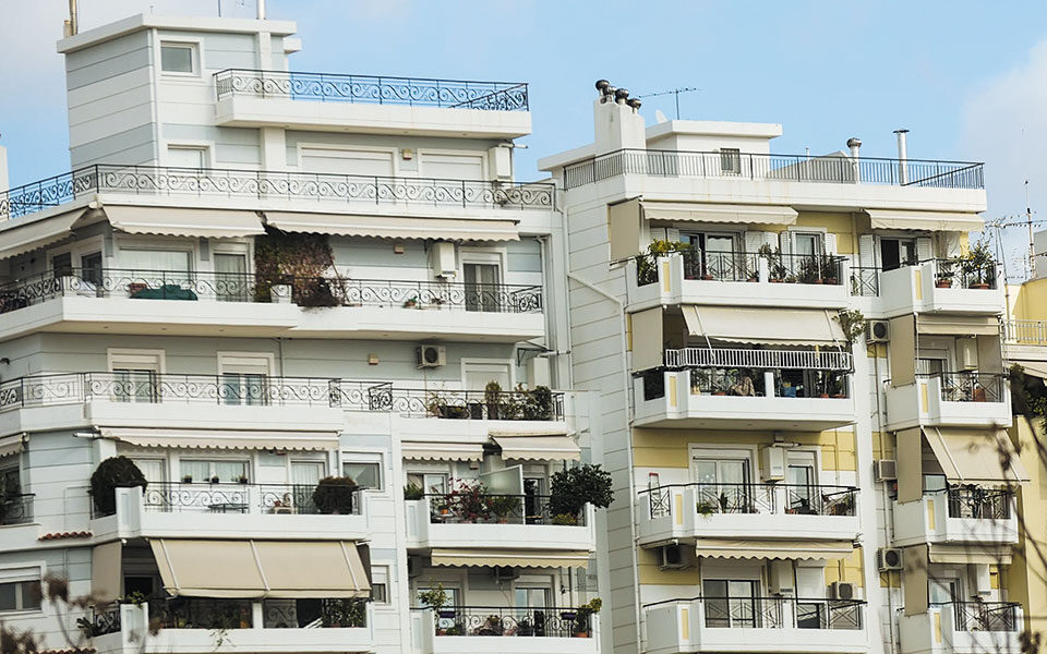 στα-χέρια-των-funds-περνούν-οι-πλειστηριασ-561682459