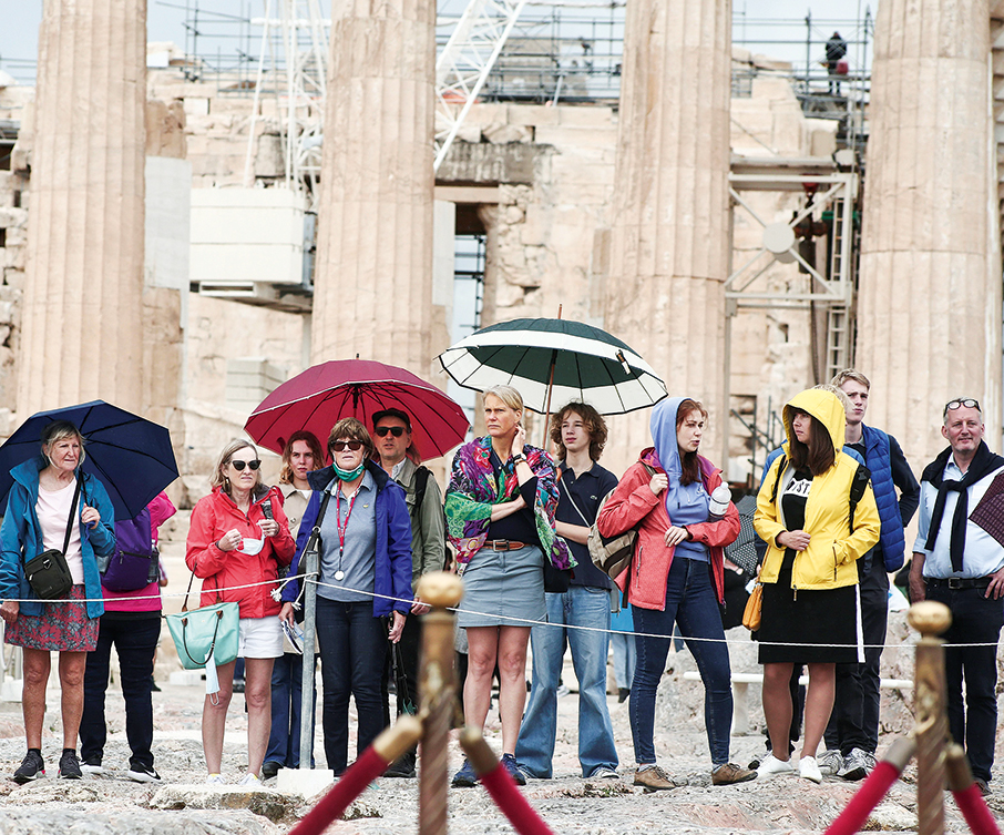 Τριετία ισχυρής ανάπτυξης στην Ελλάδα βλέπουν οι διεθνείς οίκοι-2