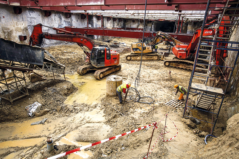 Οι κατασκευαστικές εταιρείες πιάνουν ξανά δουλειά-1