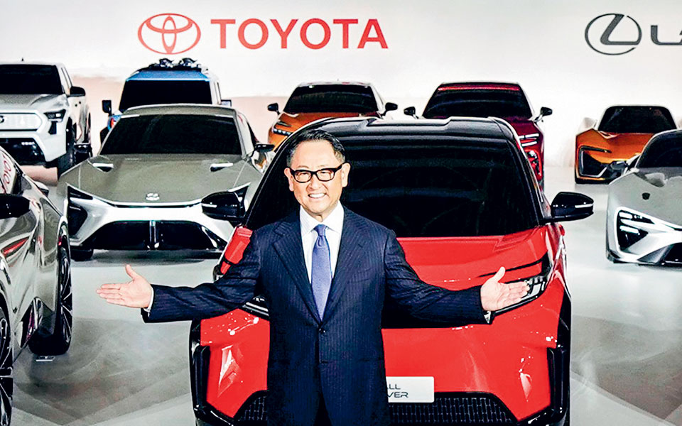 η-gm-έχασε-από-την-toyota-τα-ηνία-των-πωλήσεων-σ-561658348