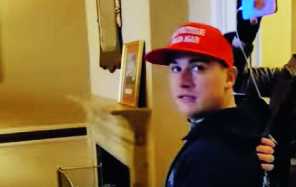 Το κυνήγι των εισβολέων συνεχίζεται-3