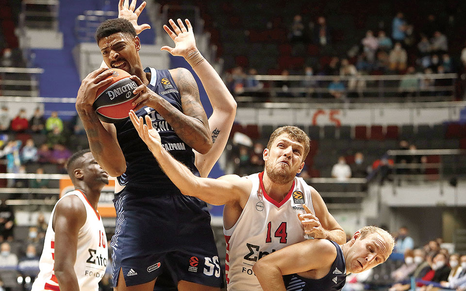 καταρρέει-το-αγωνιστικό-πρόγραμμα-τη-561660859