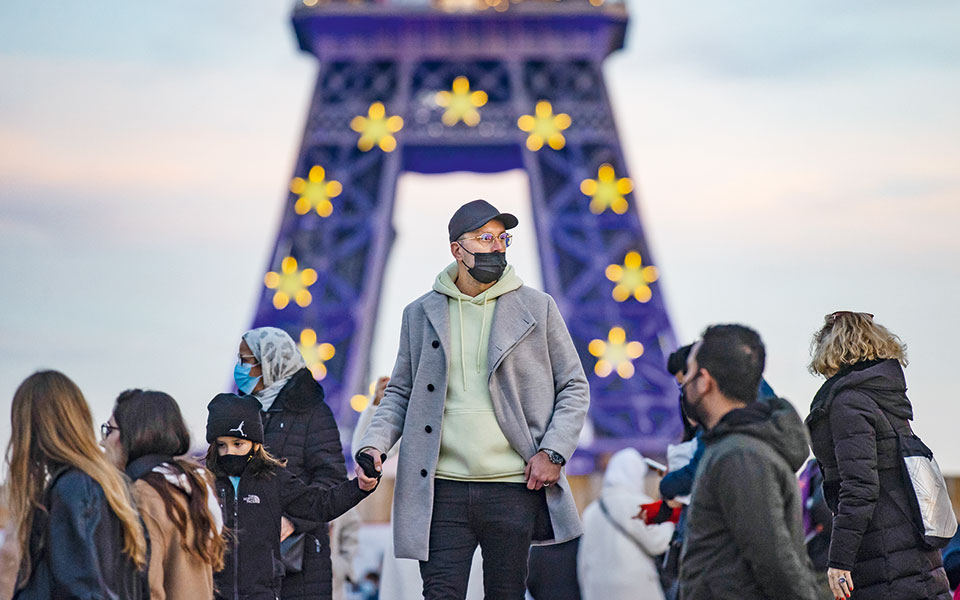 αλήθειες-και-μύθοι-για-το-τσουνάμι-των-561661237