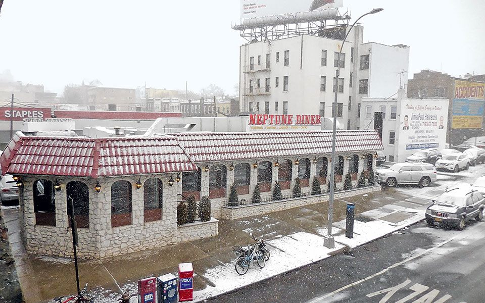 νοσταλγικός-αποχαιρετισμός-στο-περί-561665536