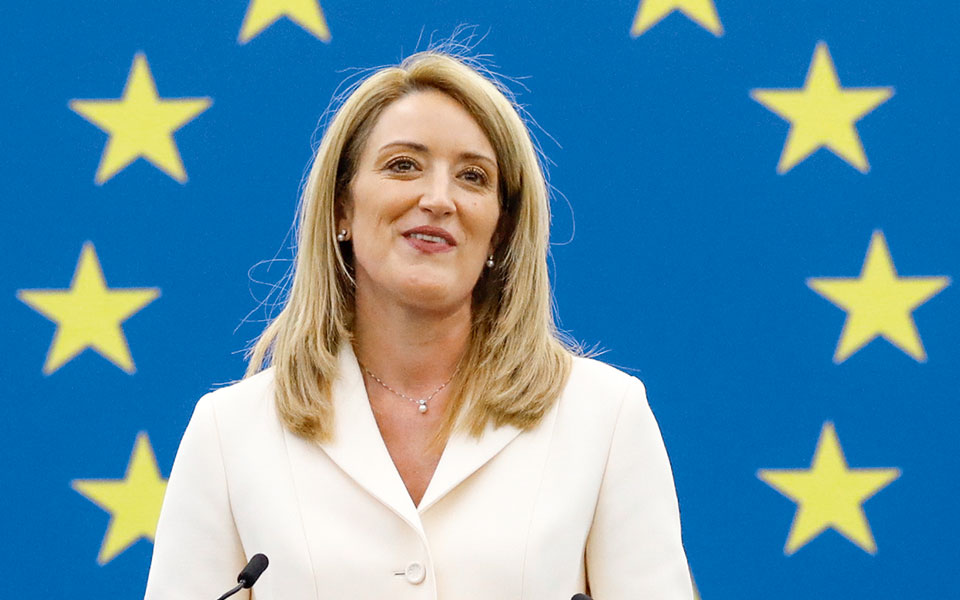 ρομπέρτα-μέτσολα-τι-πρεσβεύει-η-νέα-πρ-561675886