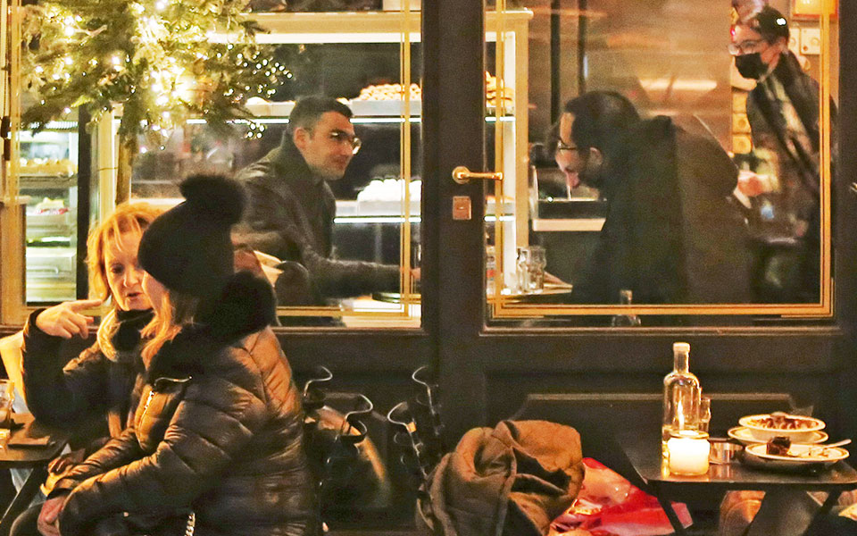 Από σήμερα τα ραντεβού για τέταρτη δόση στους ανοσοκατεσταλμένους – Παράταση μέτρων κατά της πανδημίας-1