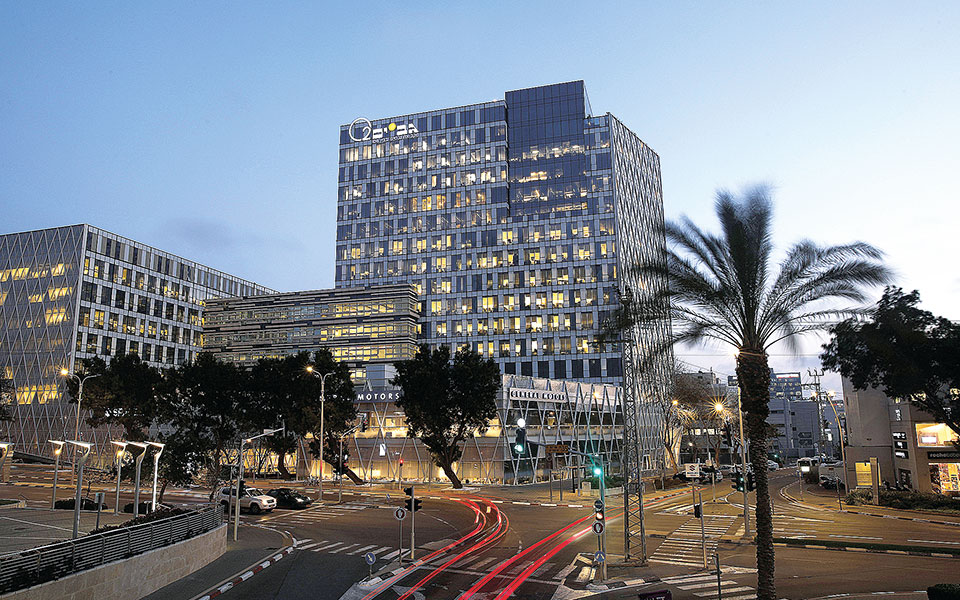 η-μάχη-του-σούπερ-κυβερνοόπλου-561693676