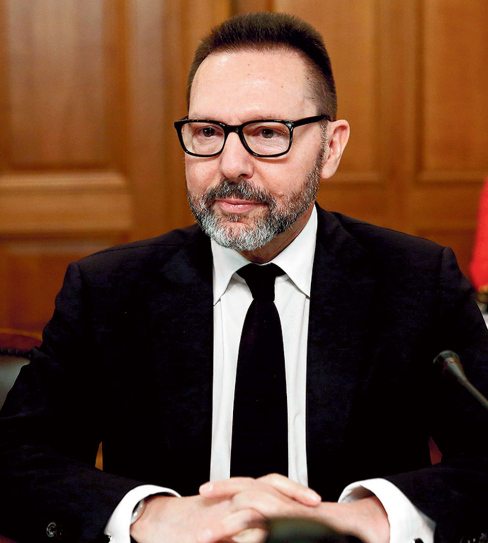 Τα «κλειδιά» για την επενδυτική βαθμίδα-4