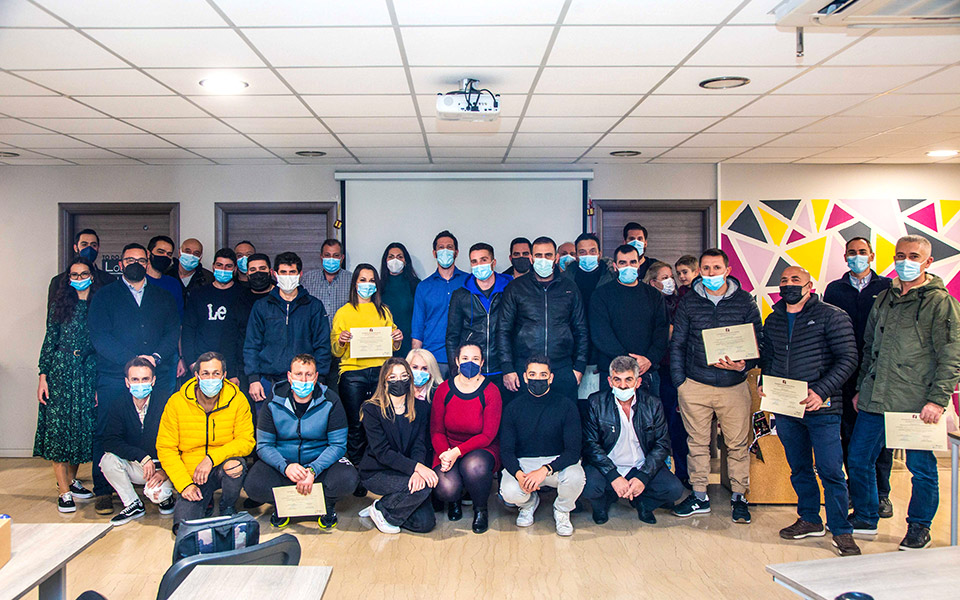 douleutaras-pros-academy-πιστοποιημένη-εκπαίδευση-επαγγ-561678034