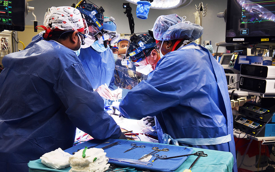 ανοίγει-μια-τεράστια-λεωφόρος-στο-πρ-561667309