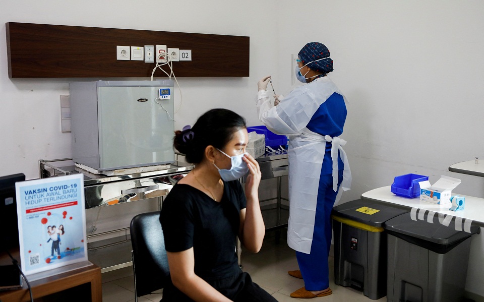 ινδονησία-όποιος-θέλει-ενισχυτική-δό-561663721