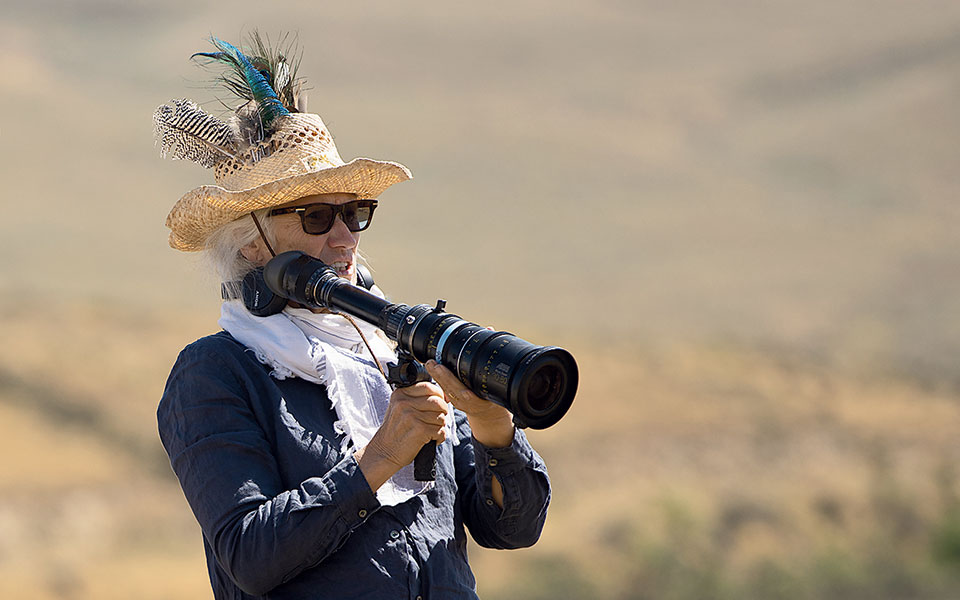 θάμπωσε-η-λάμψη-των-χρυσών-σφαιρών-561663907