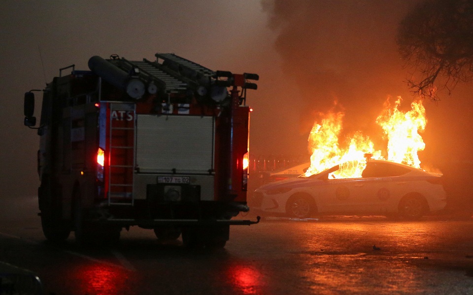 καζαχστάν-η-άνοδος-των-τιμών-των-καυσί-561656815