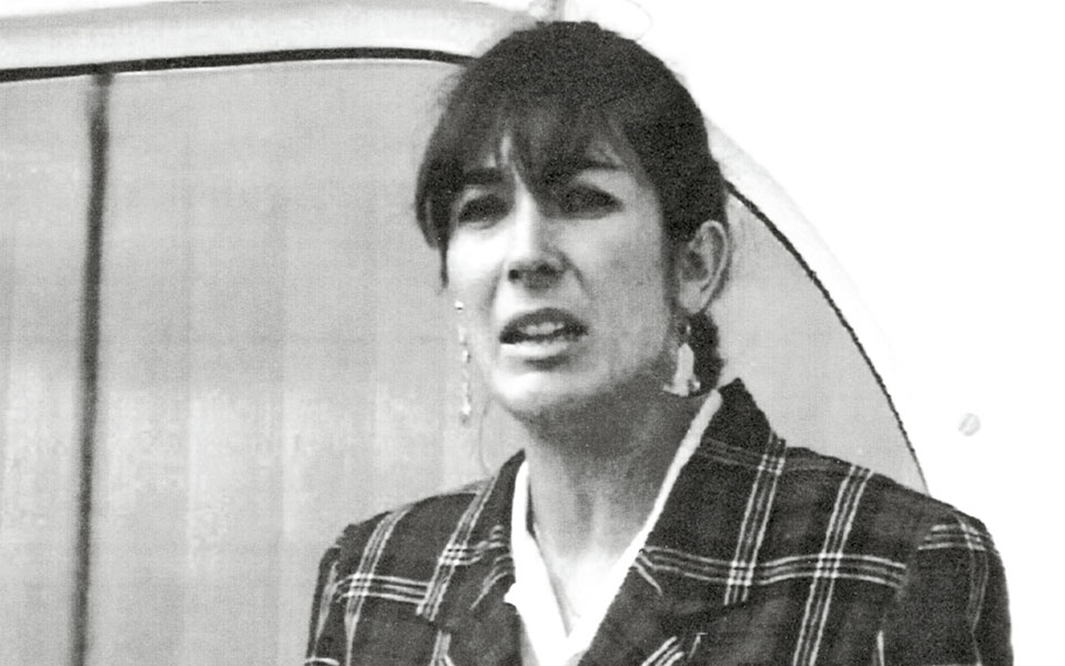 τίτλοι-τέλους-χωρίς-σεξ-και-ισχυρούς-κ-561672136