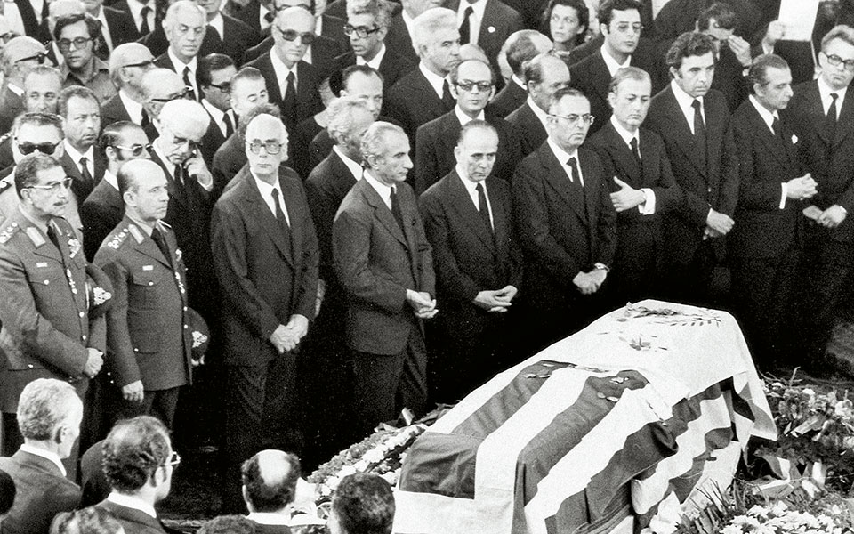 ο-θάνατος-του-αρχιεπισκόπου-μακαρίου-561672145