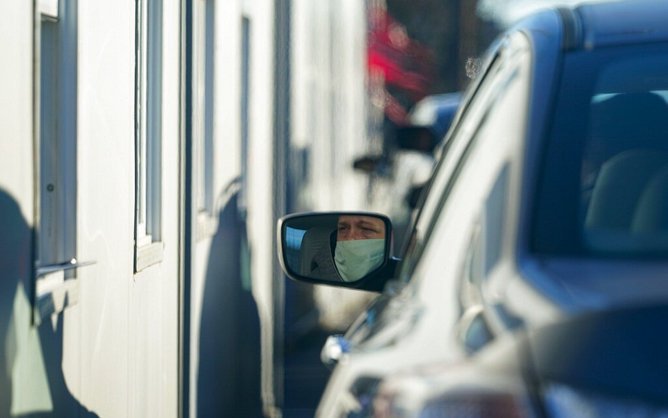 βρετανία-τη-λύση-του-στρατού-εξετάζει-561655477