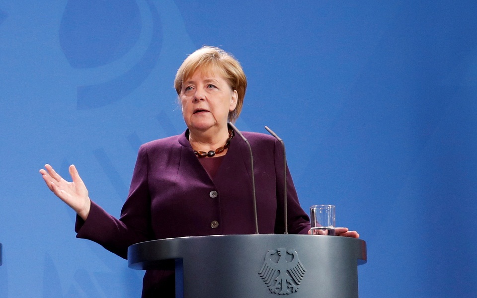 οηε-πρόταση-σε-μέρκελ-να-τεθεί-επικεφα-561675814