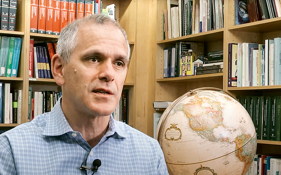 ο-δρ-κρίστοφερ-μιούρεϊ-στην-κ-μην-κ-561660901