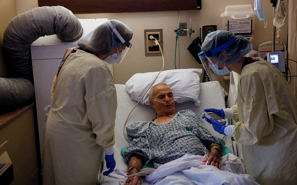 ηπα-προς-νέο-ρεκόρ-νοσηλειών-επιλογ-561663655