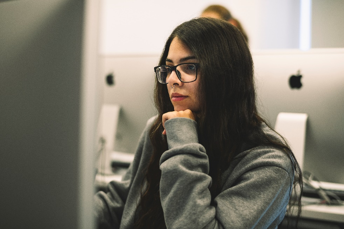 Εξ αποστάσεως σπουδές Επαγγελματικού Προσανατολισμού και Συμβουλευτικής-2